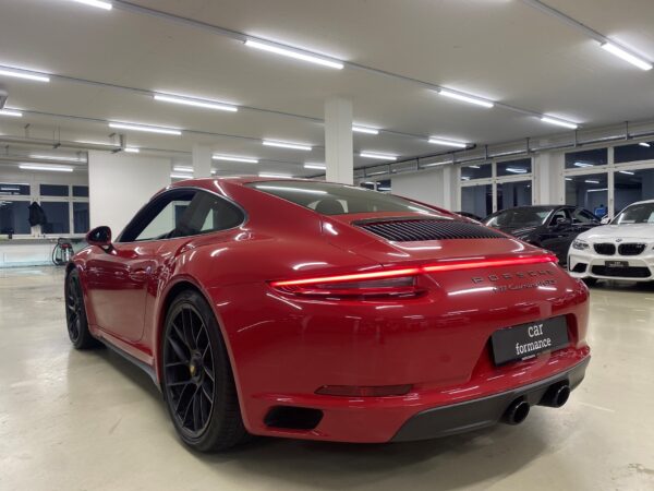 PORSCHE 911 Carrera 4 GTS PDK – Bild 6